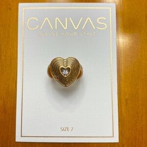 Canvas Zoey Heart Ring in Worn Gold Size 7 NWT